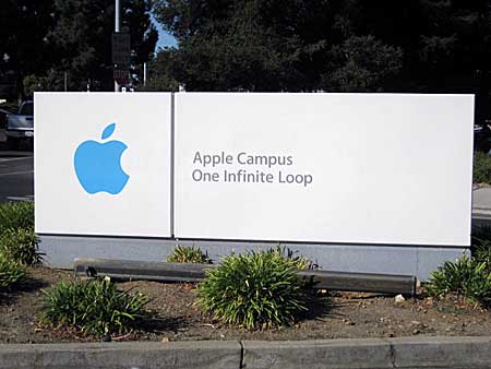 Apple-Cupertino-Campus