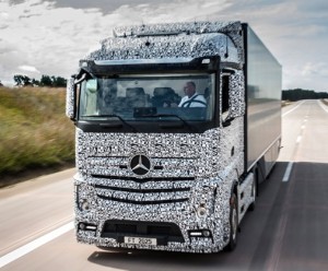 mercedes-Daimler- future-truck-2025